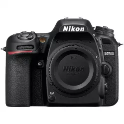 Фотоаппарат зеркальный Nikon D7500 Body