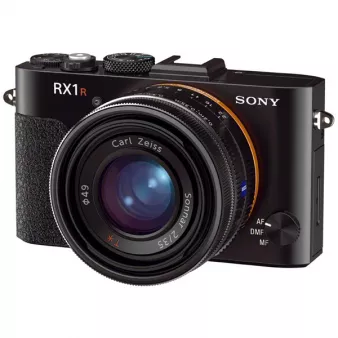 Фотоаппарат компактный премиум Sony DSC-RX1R