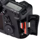 Фотоаппарат зеркальный премиум Canon EOS 5D Mark IV Body